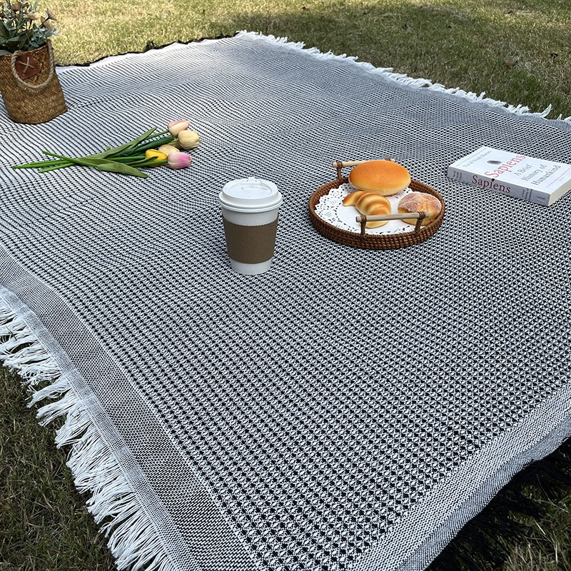 Camping Blanket - Outdoor Lawn Mat, Camping Equipment, Egg Roll Tablecloth, Nap Blanket, Cross-Border Tent, Moisture-Proof Picnic Mat